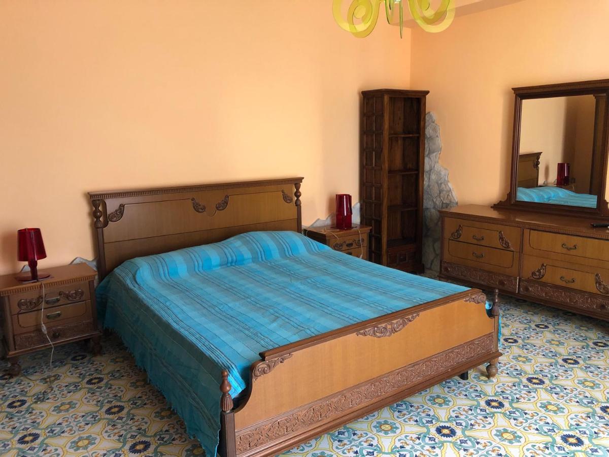 B&B Villa Zia Febronia Patti Luaran gambar