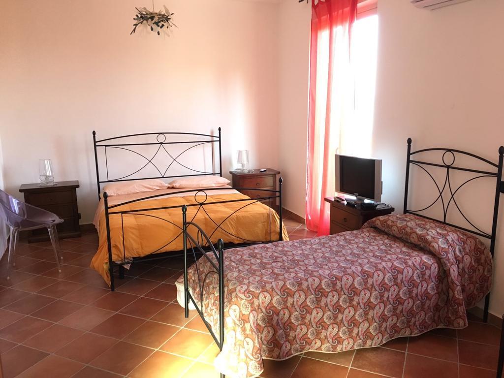 B&B Villa Zia Febronia Patti Luaran gambar